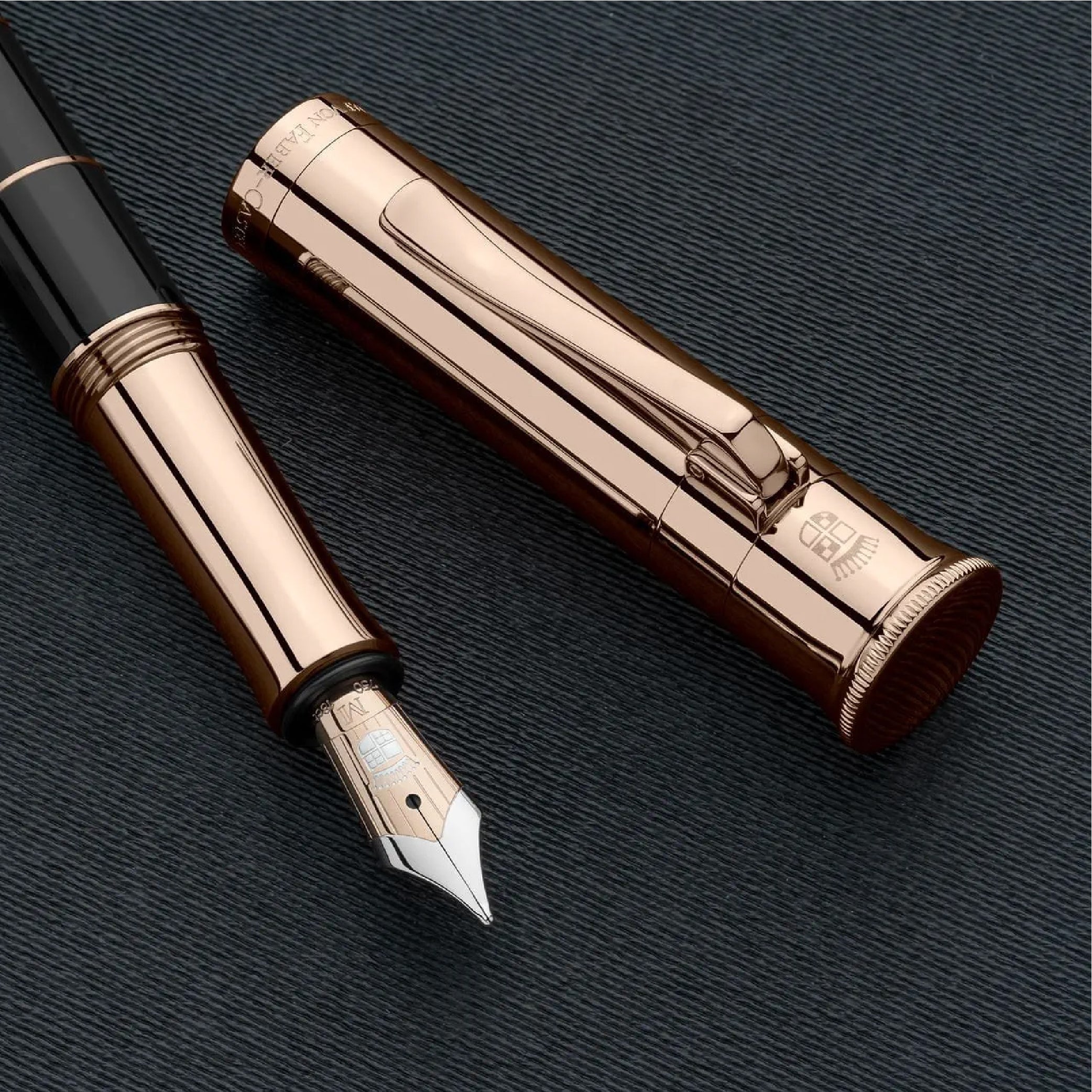 Classic Anello Rose Gold Fountain Pen