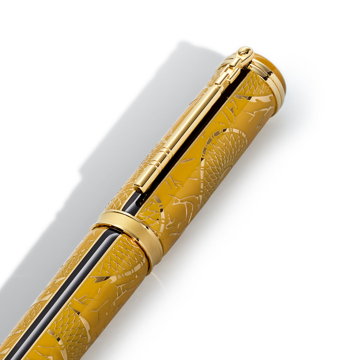 Great Characters Homage to Bruce Lee Limited Edition 1940 Rollerball