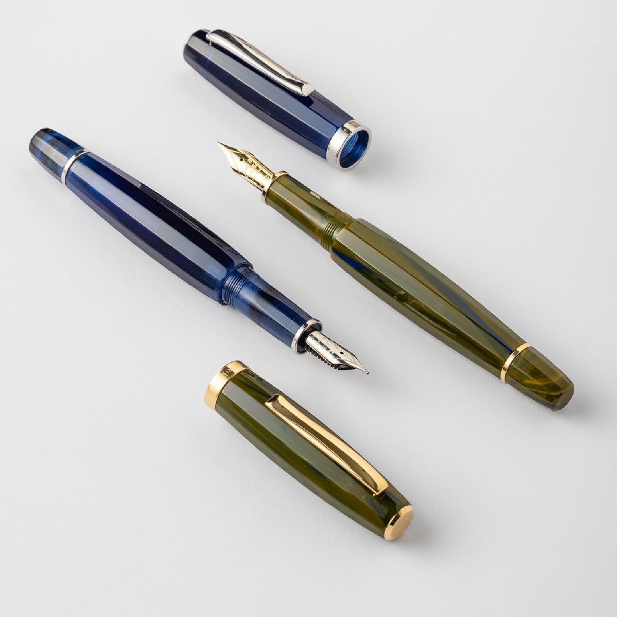Feel Laguna Limited Edition Fountain Pen