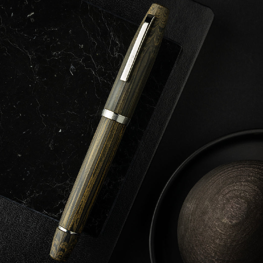 SCRIBO_Flow Memoria Limited Edition Fountain Pen_Lifestyle Full Picture 2