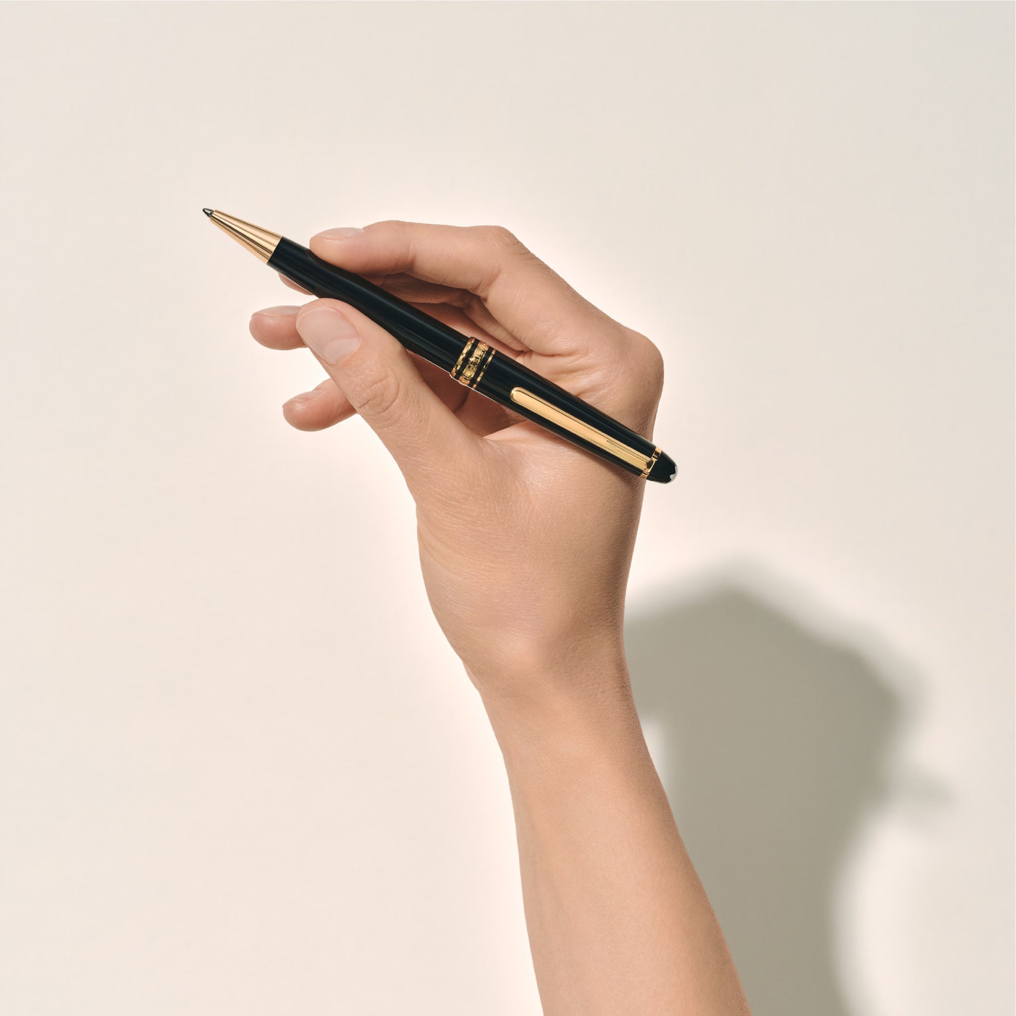 Meisterstück Gold-Coated Midsize Ballpoint