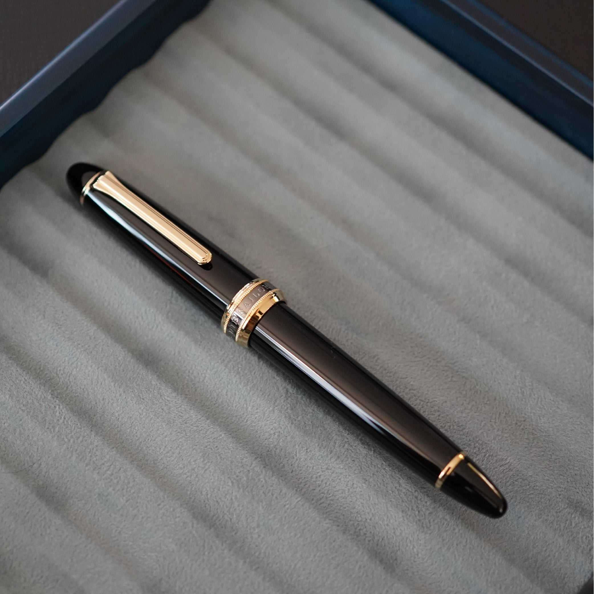 1911L Naginata Cross Point Fountain Pen