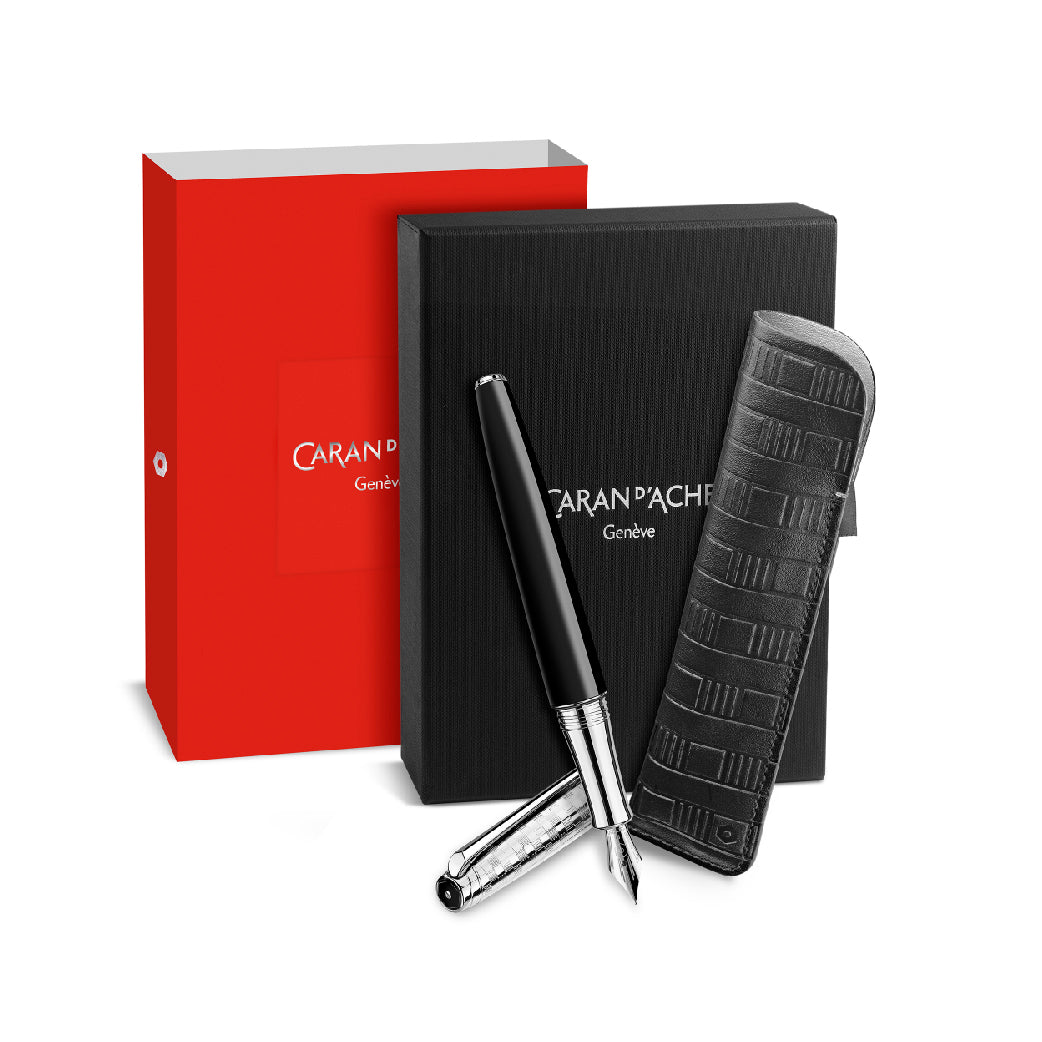 CARAN D'ACHE_Leman Damier Black Special Edition Fountain Pen Set_Pen & Packaging Picture