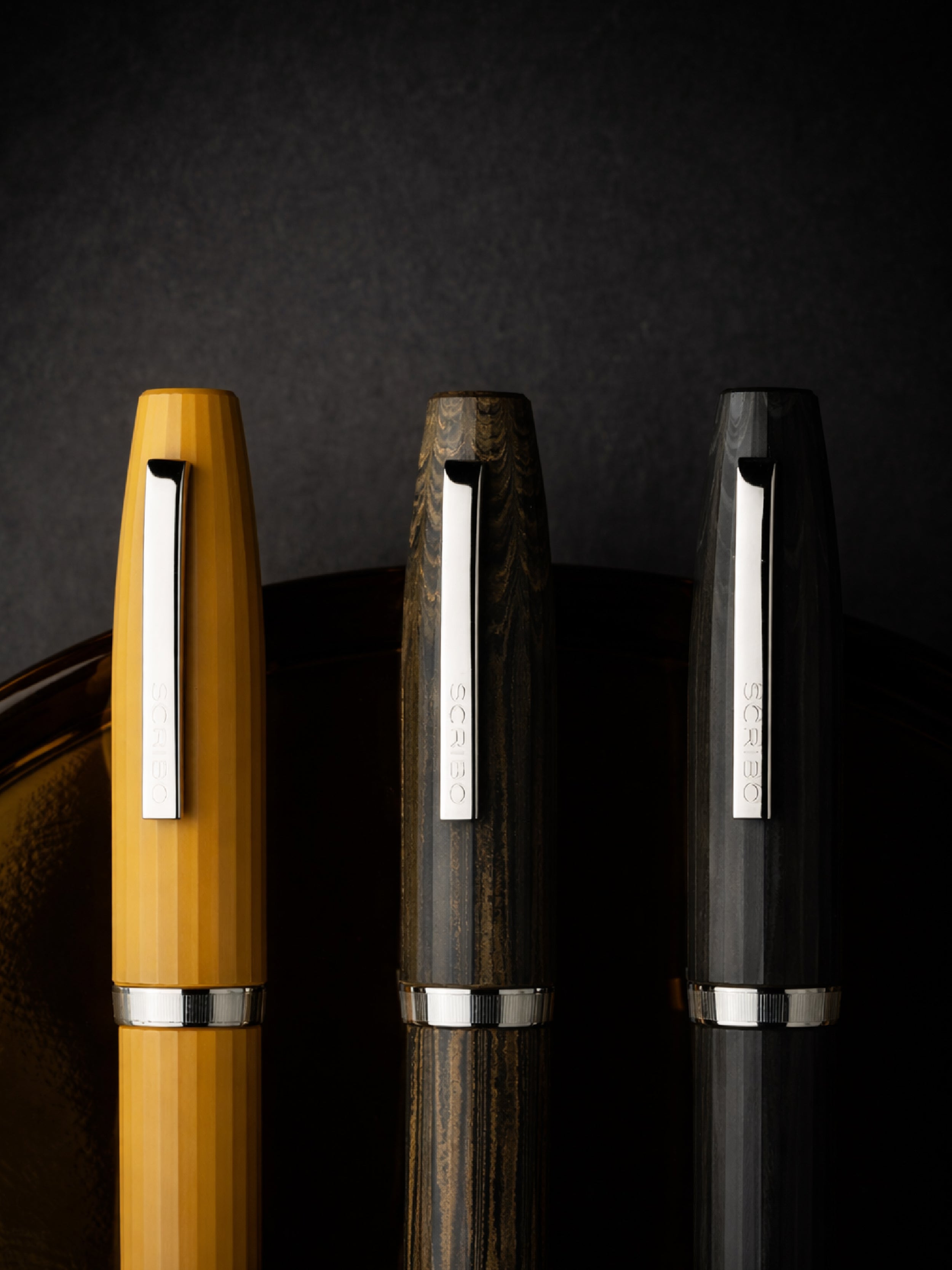 SCRIBO_Flow Forma-Dimensione-Memoria Limited Edition Fountain Pen_News Page Collection Cap Detail